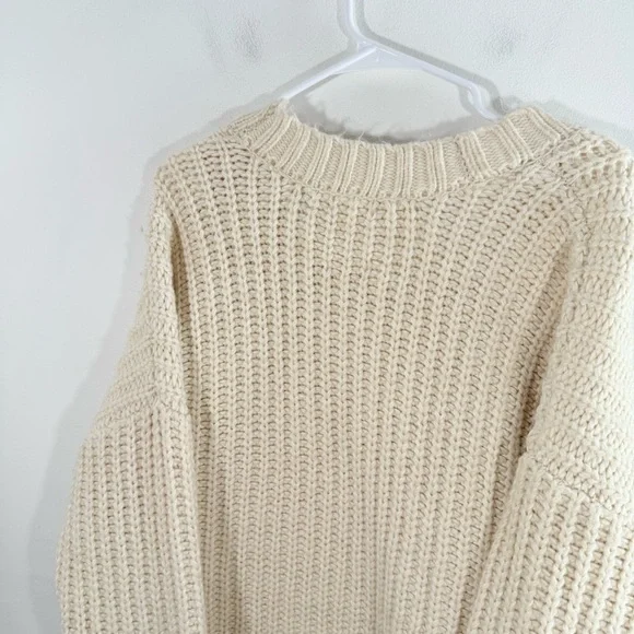 NWT Aerie American Eagle Cream Chunky Knit Oversized Sweater Small New - Picture 7 of 10